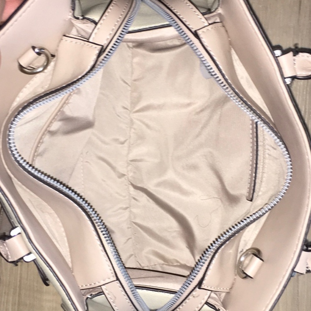 Nine West.Satchel Purse with crossbody strap - Picture 4 of 9